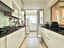 Blk 323B Punggol Bayview (Punggol), HDB 5 Rooms #579711521